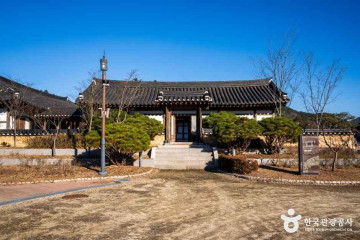 삼강강당 여행 추천 - 메고지고