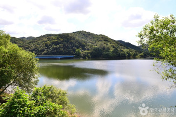 운암서원(광주) 여행 추천 - 메고지고