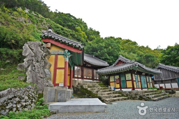 용출리해안갯돌밭 여행 추천 - 메고지고