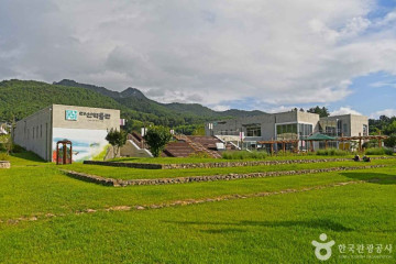 백련사(강진) 여행 추천 - 메고지고