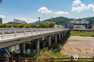 태백산맥 문학거리 여행 추천 - 메고지고