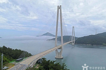 여수자매로카라반캠핑장 여행 추천 - 메고지고