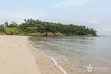우전해수욕장 여행 추천 - 메고지고