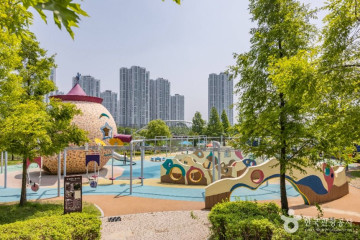 늘푸른공원 여행 추천 - 메고지고