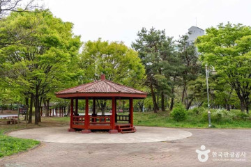 최용신기념관 여행 추천 - 메고지고