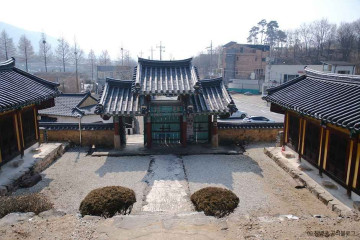 창녕 교동과 송현동 고분군 여행 추천 - 메고지고