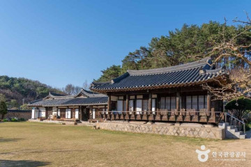 원주변씨 간재종택 및 간재정 여행 추천 - 메고지고