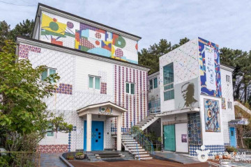 봄날의 책방 여행 추천 - 메고지고