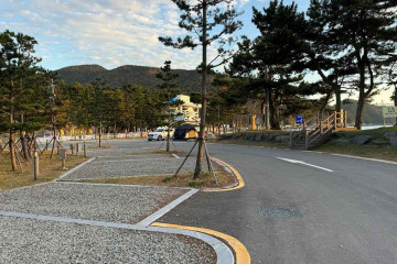 천하몽돌해수욕장 여행 추천 - 메고지고