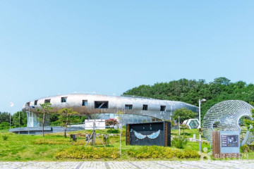 경주 감은사지 여행 추천 - 메고지고