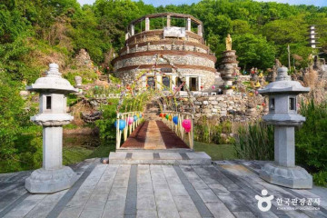 연기대첩비공원 여행 추천 - 메고지고
