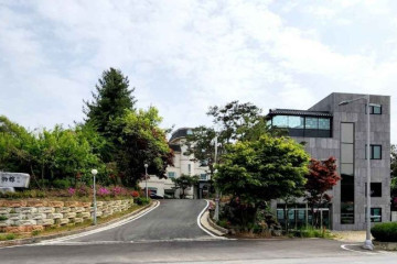 안동 예안이씨 충효당 여행 추천 - 메고지고