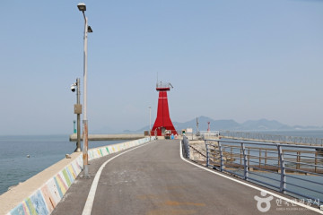 몽돌해수욕장 (몽돌해변) 여행 추천 - 메고지고