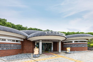 청주실내수영장 여행 추천 - 메고지고