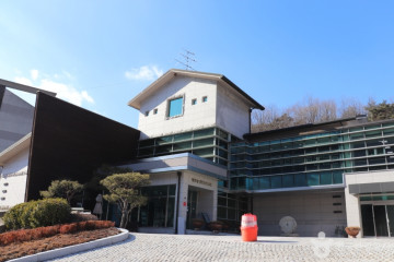 봉화 인물역사관 여행 추천 - 메고지고