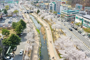 구미시문화예술회관 여행 추천 - 메고지고
