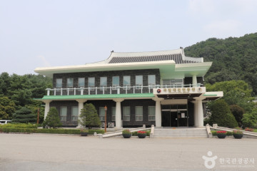 국립대전현충원 보훈둘레길 여행 추천 - 메고지고