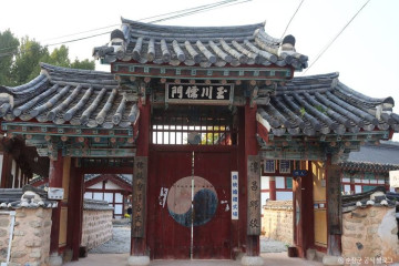 순화리 삼층석탑 여행 추천 - 메고지고