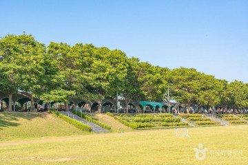 진위향교 여행 추천 - 메고지고