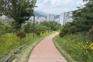 의창스포츠센터 여행 추천 - 메고지고