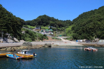 연화사(통영) 여행 추천 - 메고지고