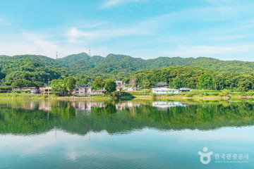 들꽃피는언덕 캠핑장 여행 추천 - 메고지고