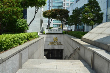 우면산 소망탑 여행 추천 - 메고지고