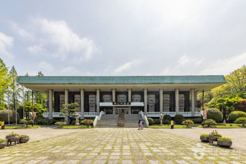 부산문화회관 여행 추천 - 메고지고