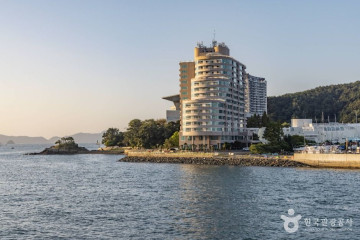 트라이애슬론광장 여행 추천 - 메고지고