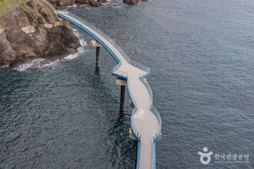 도동등대(행남등대) 여행 추천 - 메고지고