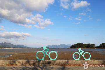 노량항 여행 추천 - 메고지고