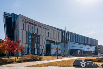 안성도기동삼층석탑 여행 추천 - 메고지고