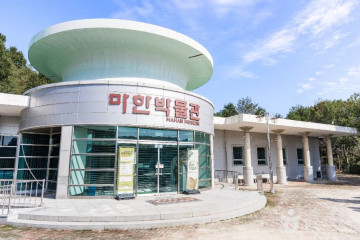 익산 액션하우스 여행 추천 - 메고지고