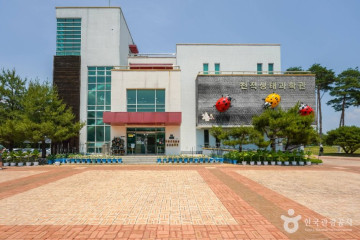 덕천서원(거창) 여행 추천 - 메고지고