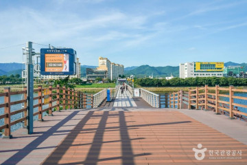 옹기종기행복마을 여행 추천 - 메고지고