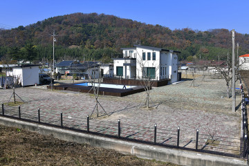 진주 K-기업가정신센터 여행 추천 - 메고지고
