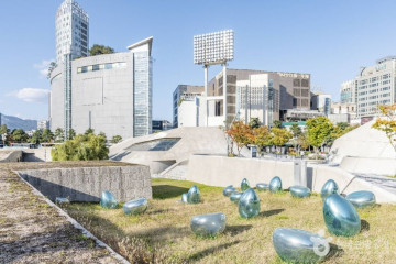 충무아트센터 여행 추천 - 메고지고