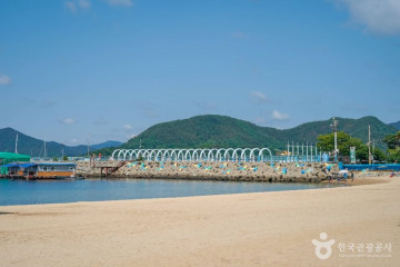 마산향교 여행 추천 - 메고지고