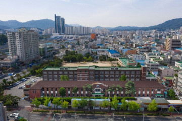 인쇄거리 여행 추천 - 메고지고