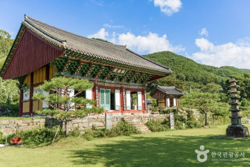 산꽃벚꽃마을오토캠핑장 여행 추천 - 메고지고