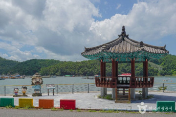 사량도 여행 추천 - 메고지고