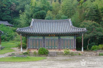 남원 만복사지 여행 추천 - 메고지고