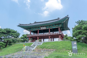 달맞이광장 여행 추천 - 메고지고