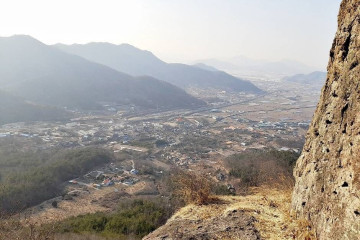 모은암 여행 추천 - 메고지고