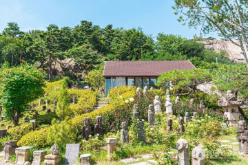 인왕산 숲속쉼터 여행 추천 - 메고지고