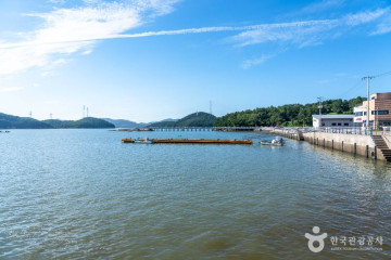 서산 덕송지 여행 추천 - 메고지고