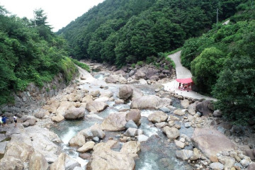 우니메이카 산청점 여행 추천 - 메고지고