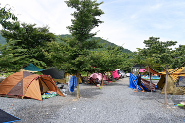 얼음골폭포관광농원 여행 추천 - 메고지고