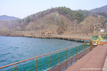 아중체련공원 여행 추천 - 메고지고
