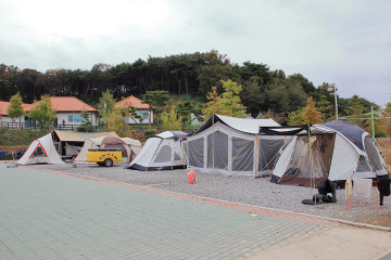 진죽저수지 여행 추천 - 메고지고